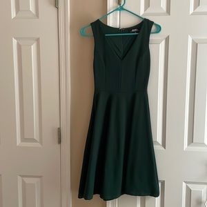 Lulu’s Hunter Green Midi Dress